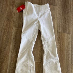 the north face snoga ski pants size : 6 / reg color: TNF white
